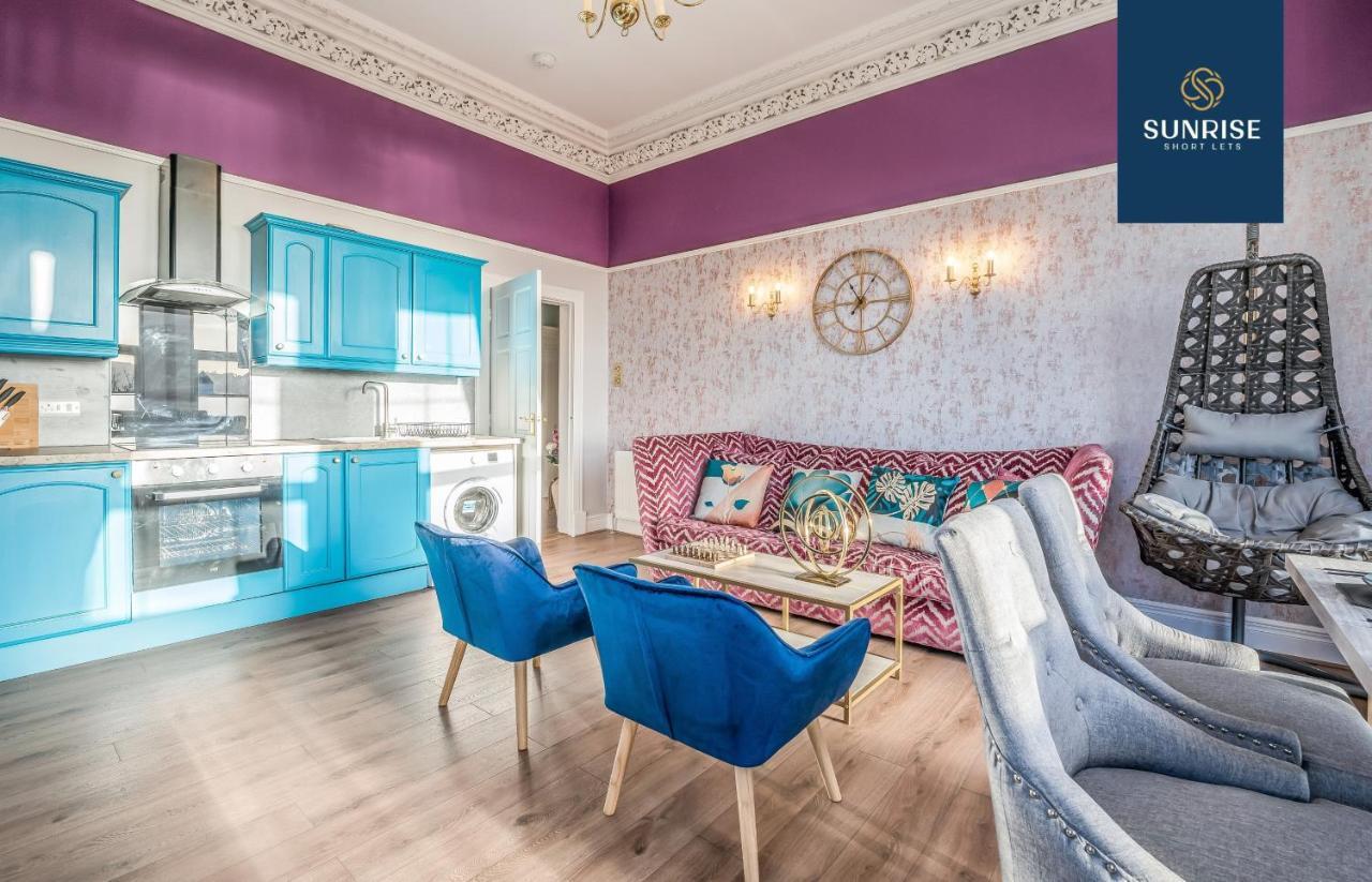 Presidential Apartment, Family Home, Luxury Bedrooms, 2 Rooms, 1 King Bed, 2 Single Beds, Free Wifi, Free Parking, Tourists, Business Travelers, Relocation, Beautiful River Views, - Long Stays, Invoice And Reduced Price Are Only Via Sunrise Short Let Dundee Exterior foto